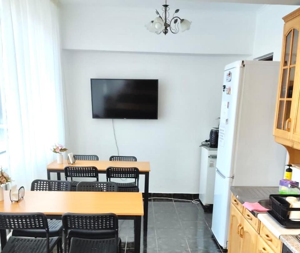 Like Home Apartments&Rooms アルマトイ エクステリア 写真